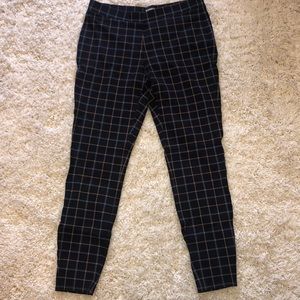 Mid Rise Dress Legging